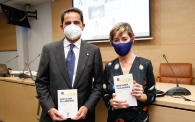 Albino Escribano presenta su libro: “La deontología es la imagen de la Abogacía y la actuación conforme a las normas, su futuro”
